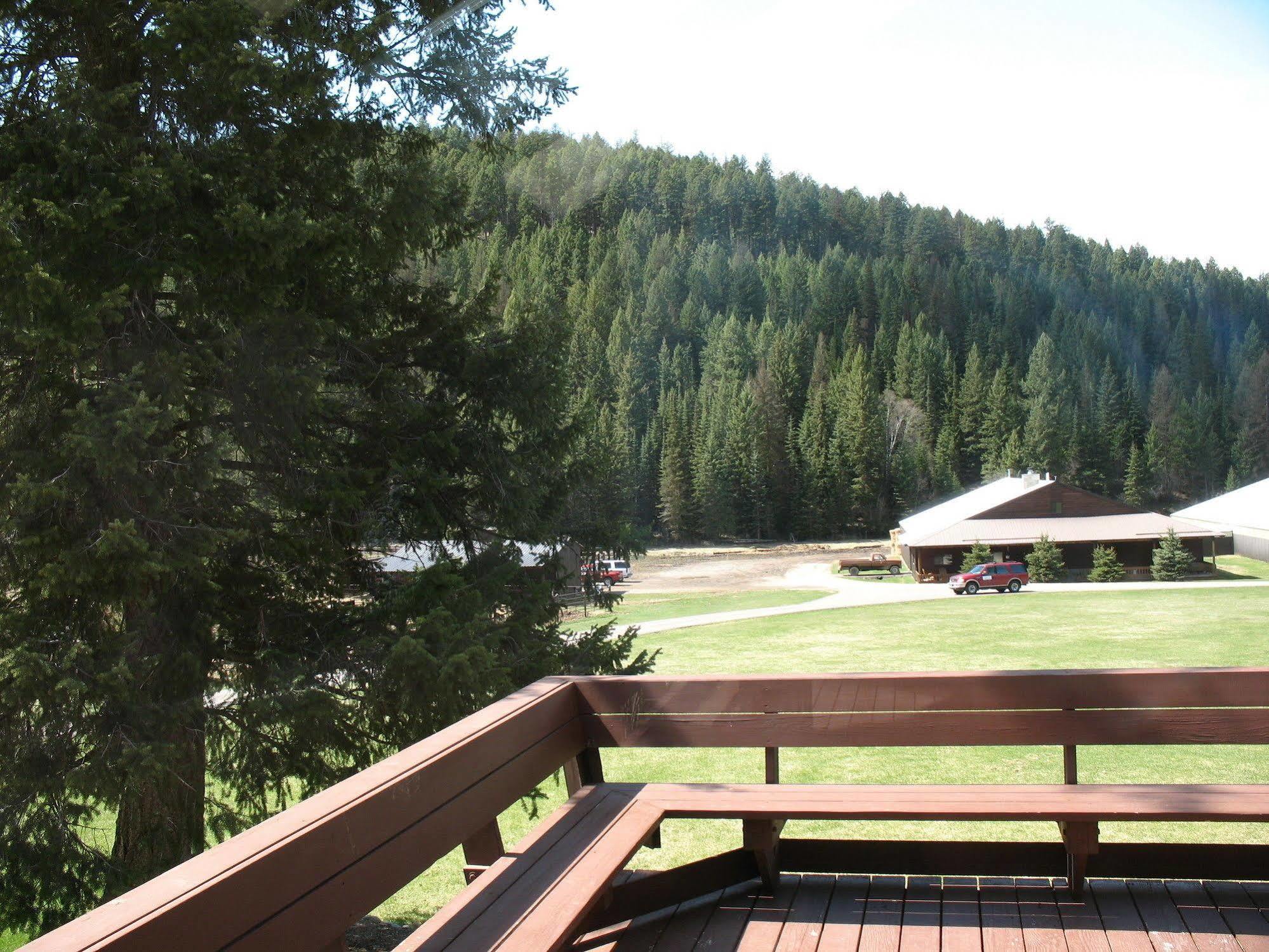 Bar W Guest Ranch Villa Whitefish Eksteriør bilde